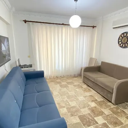 Kalkan Mahallesi, Zeytinlik Caddesi No:210 Apartament