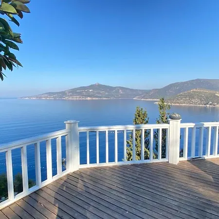 Kalkan Mahallesi, Zeytinlik Caddesi No:210 *